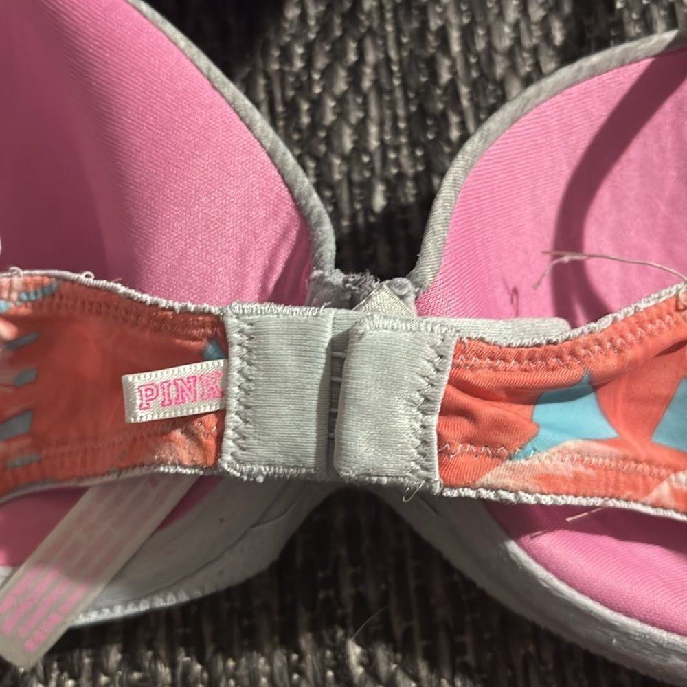 PINK Victoria's secret wear everywhere lightly lined bras - Picture 10 of 13